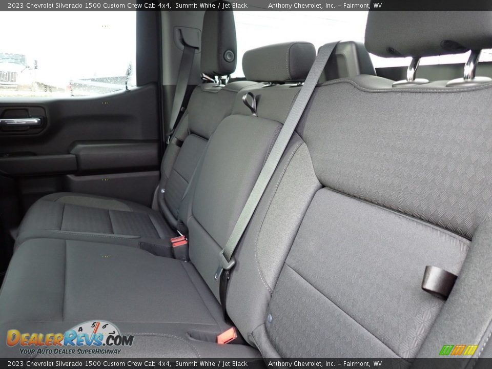 2023 Chevrolet Silverado 1500 Custom Crew Cab 4x4 Summit White / Jet Black Photo #12