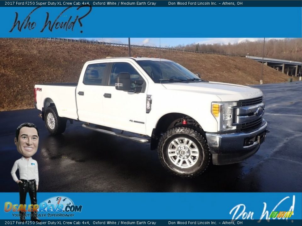 2017 Ford F250 Super Duty XL Crew Cab 4x4 Oxford White / Medium Earth Gray Photo #1