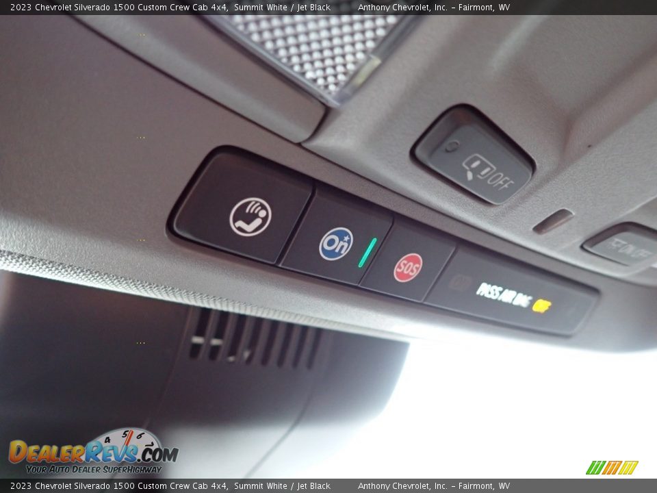2023 Chevrolet Silverado 1500 Custom Crew Cab 4x4 Summit White / Jet Black Photo #18