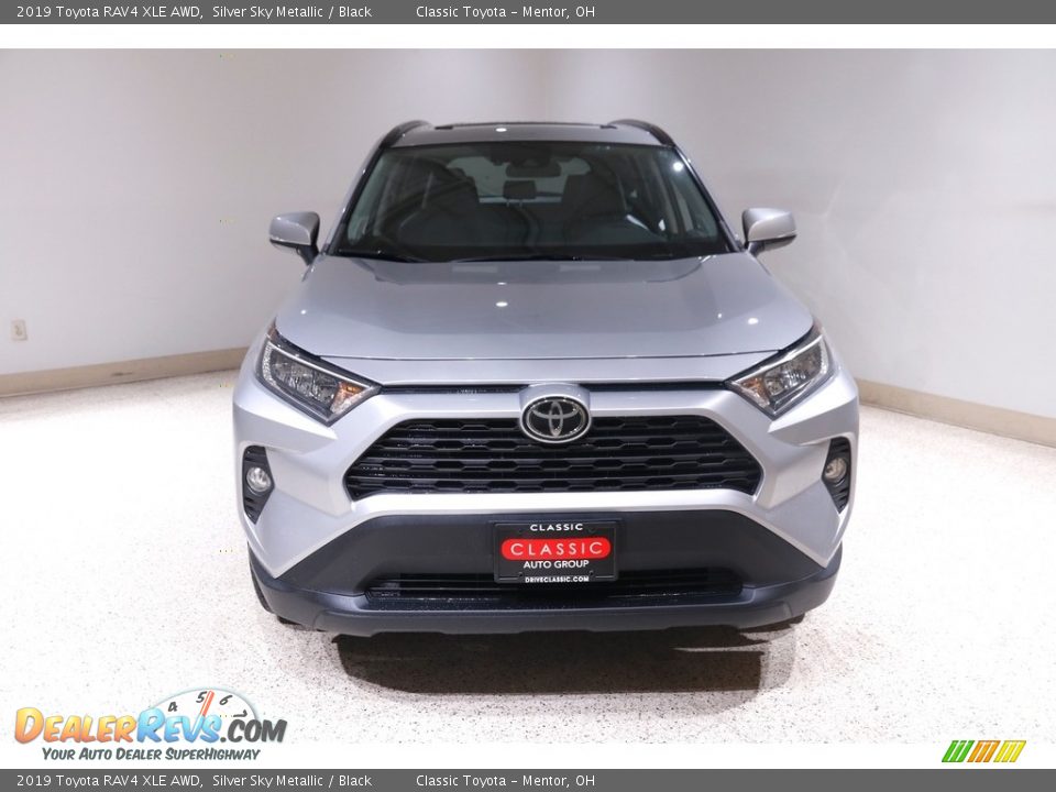 2019 Toyota RAV4 XLE AWD Silver Sky Metallic / Black Photo #2