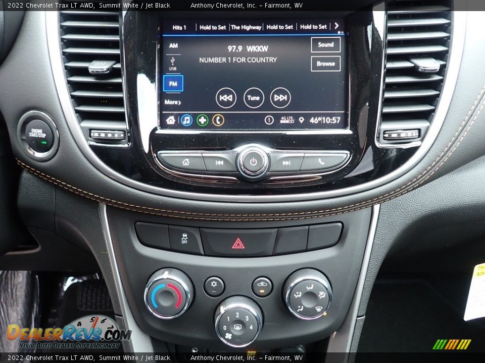 Controls of 2022 Chevrolet Trax LT AWD Photo #20