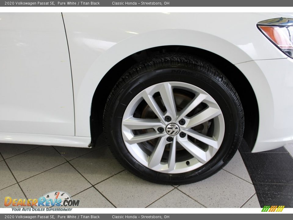 2020 Volkswagen Passat SE Wheel Photo #5