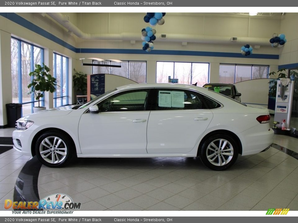 Pure White 2020 Volkswagen Passat SE Photo #10