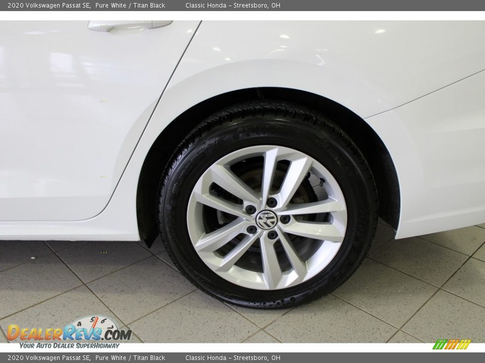2020 Volkswagen Passat SE Wheel Photo #11