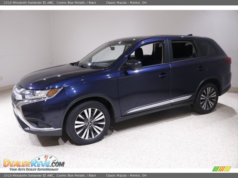 2019 Mitsubishi Outlander ES AWC Cosmic Blue Metallic / Black Photo #3