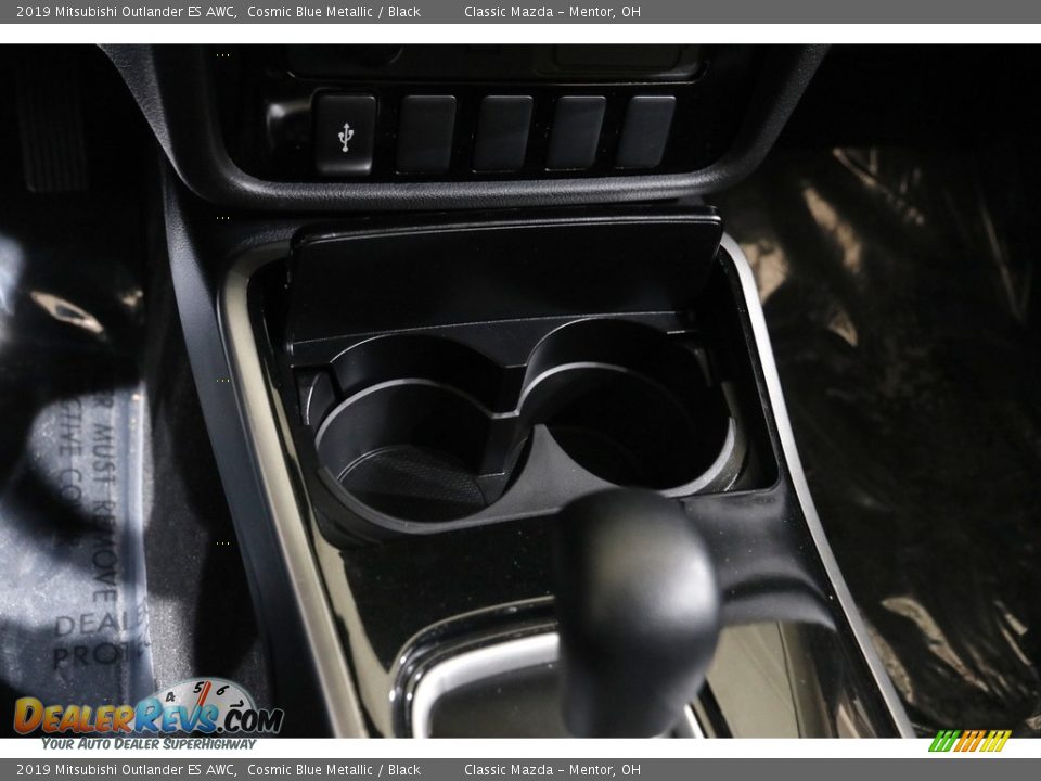 2019 Mitsubishi Outlander ES AWC Cosmic Blue Metallic / Black Photo #15