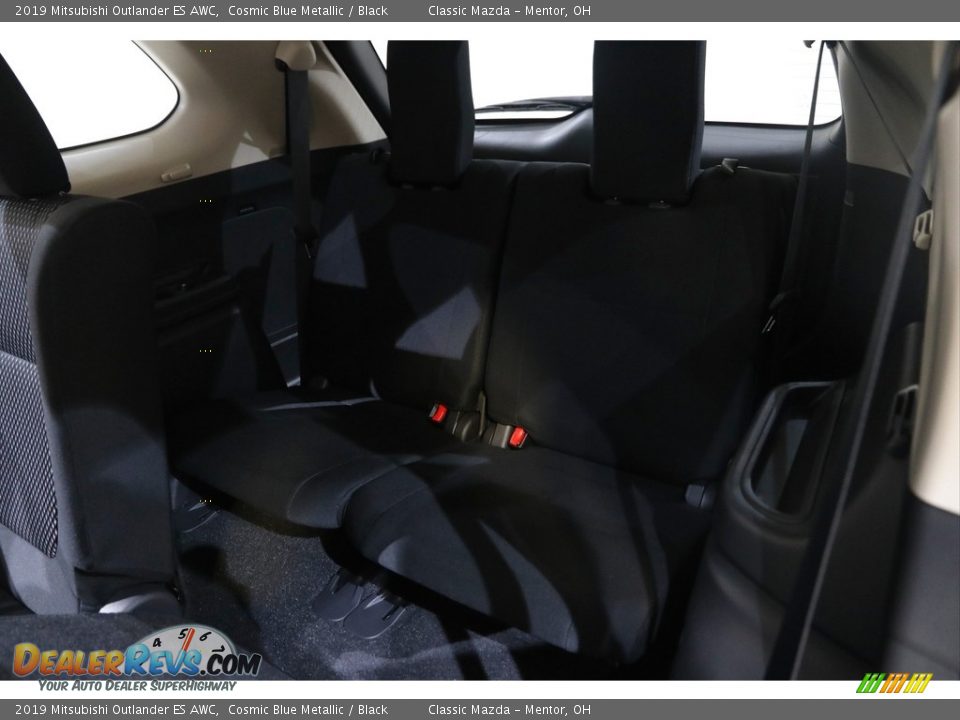 2019 Mitsubishi Outlander ES AWC Cosmic Blue Metallic / Black Photo #19