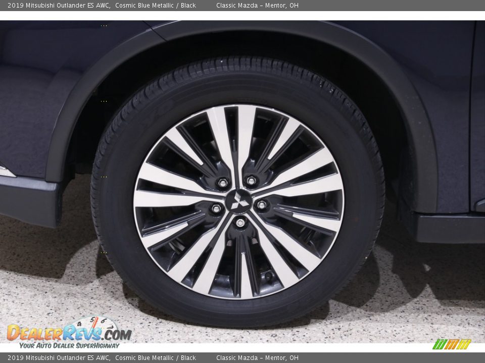 2019 Mitsubishi Outlander ES AWC Cosmic Blue Metallic / Black Photo #22