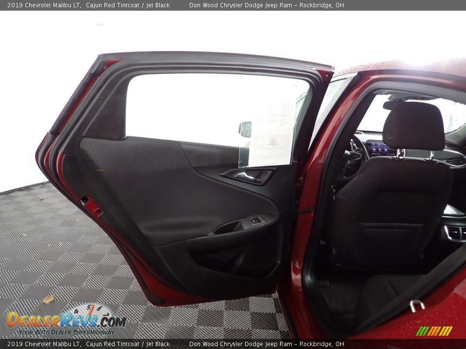 2019 Chevrolet Malibu LT Cajun Red Tintcoat / Jet Black Photo #22