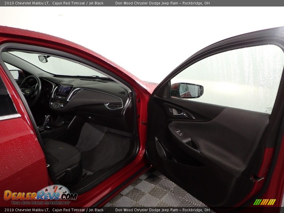 2019 Chevrolet Malibu LT Cajun Red Tintcoat / Jet Black Photo #25