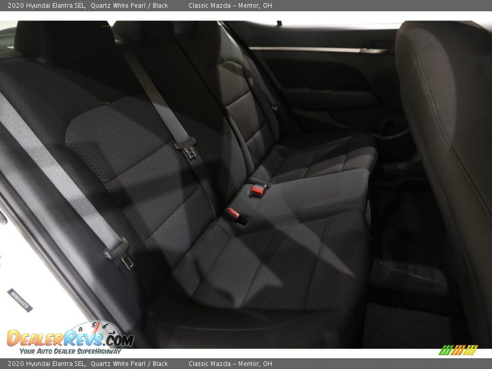 2020 Hyundai Elantra SEL Quartz White Pearl / Black Photo #15