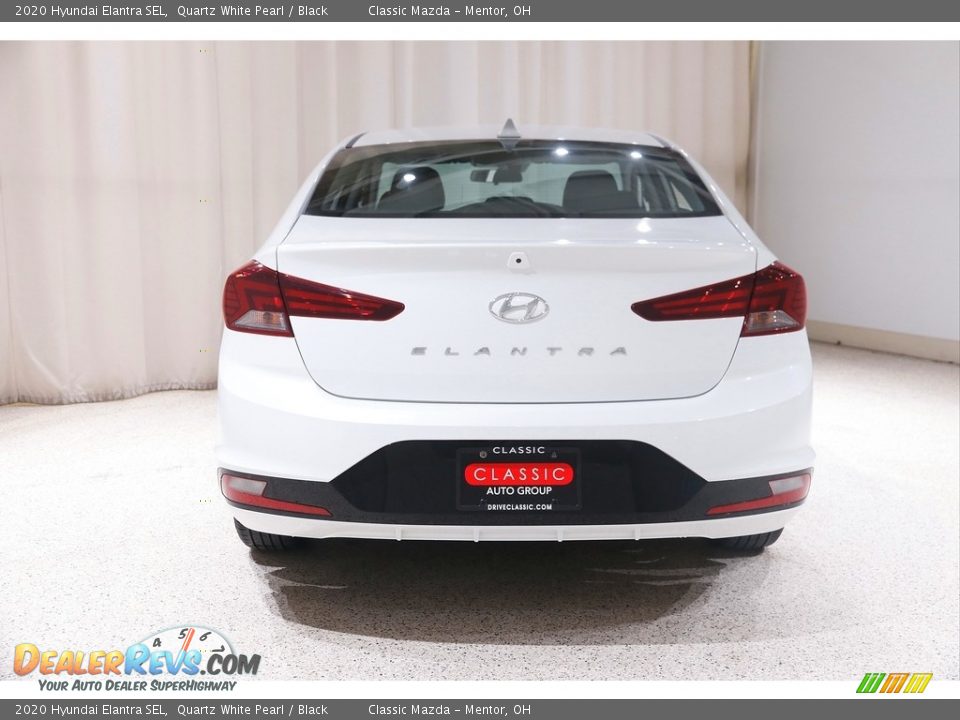 2020 Hyundai Elantra SEL Quartz White Pearl / Black Photo #17