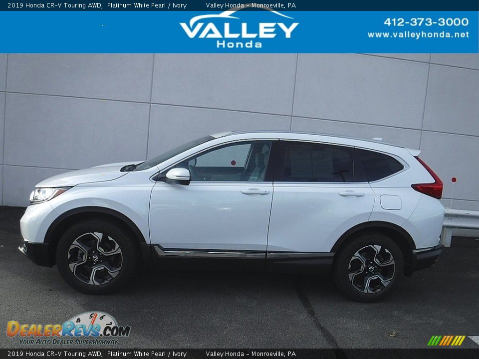 2019 Honda CR-V Touring AWD Platinum White Pearl / Ivory Photo #2