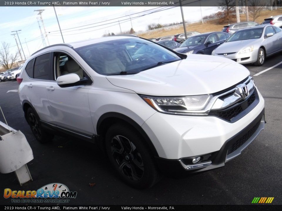 2019 Honda CR-V Touring AWD Platinum White Pearl / Ivory Photo #6