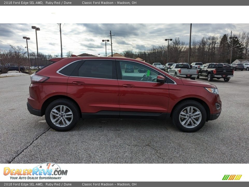 2018 Ford Edge SEL AWD Ruby Red / Dune Photo #4