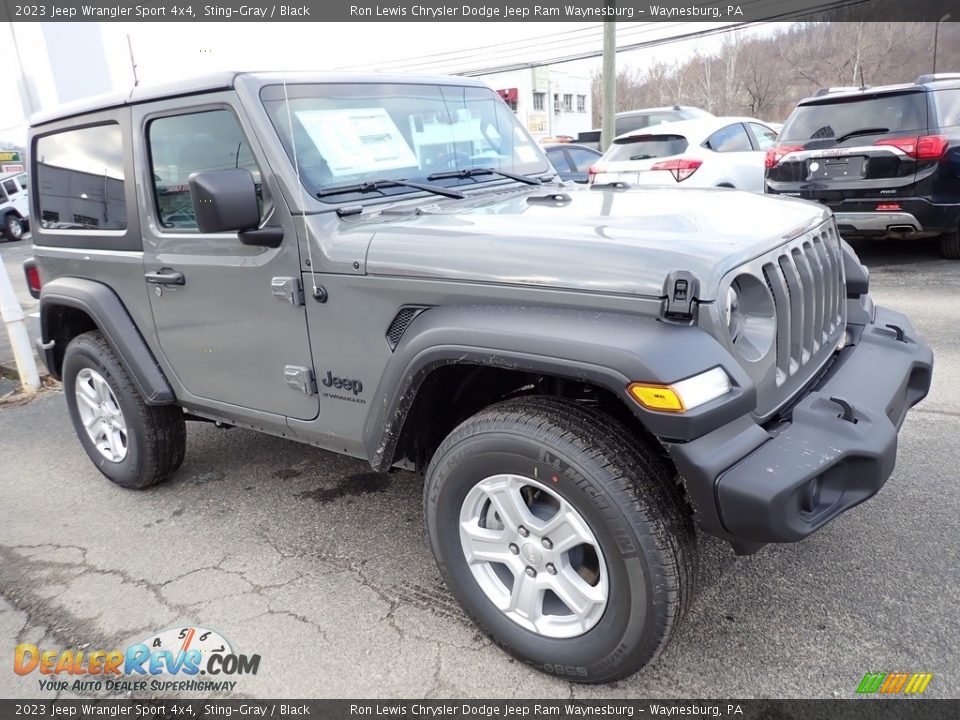 Front 3/4 View of 2023 Jeep Wrangler Sport 4x4 Photo #8