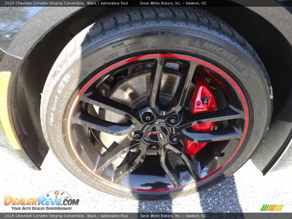 2016 Chevrolet Corvette Stingray Convertible Black / Adrenaline Red Photo #12