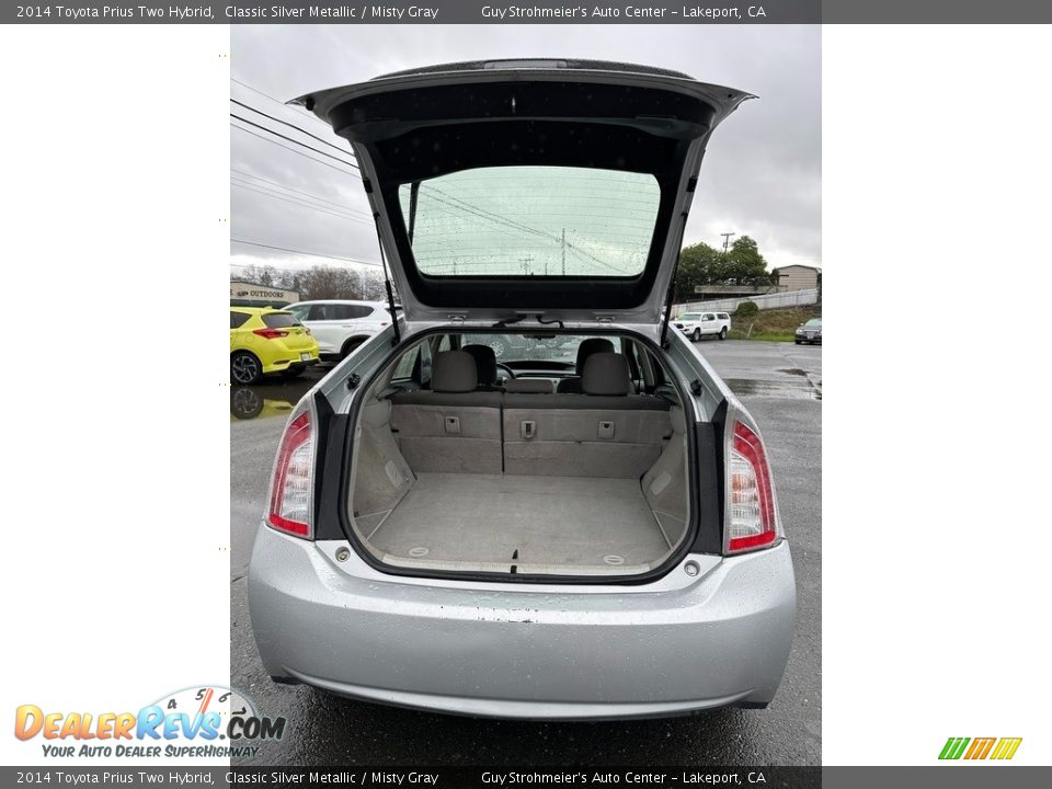 2014 Toyota Prius Two Hybrid Classic Silver Metallic / Misty Gray Photo #15