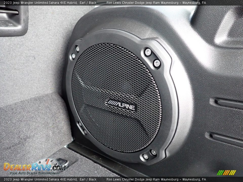 Audio System of 2023 Jeep Wrangler Unlimited Sahara 4XE Hybrid Photo #15