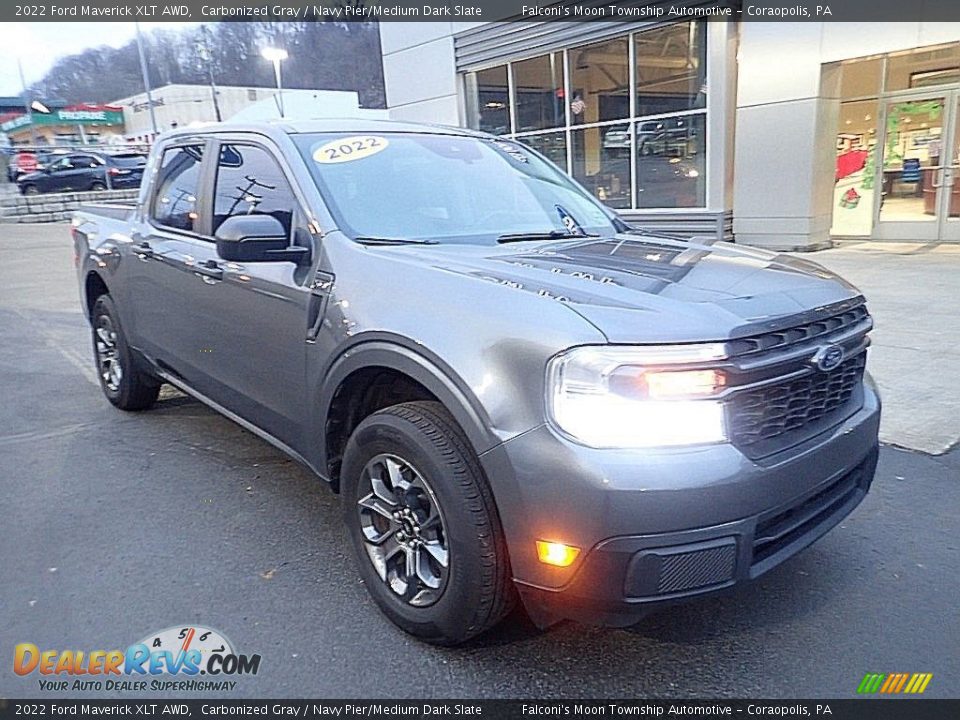 Front 3/4 View of 2022 Ford Maverick XLT AWD Photo #7