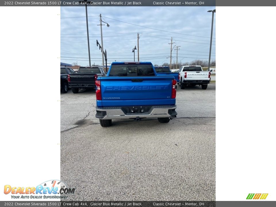 2022 Chevrolet Silverado 1500 LT Crew Cab 4x4 Glacier Blue Metallic / Jet Black Photo #5