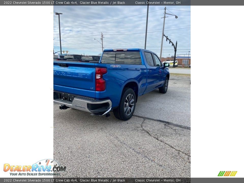 2022 Chevrolet Silverado 1500 LT Crew Cab 4x4 Glacier Blue Metallic / Jet Black Photo #6