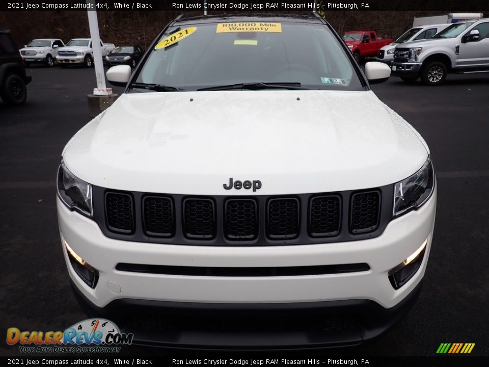 2021 Jeep Compass Latitude 4x4 White / Black Photo #9