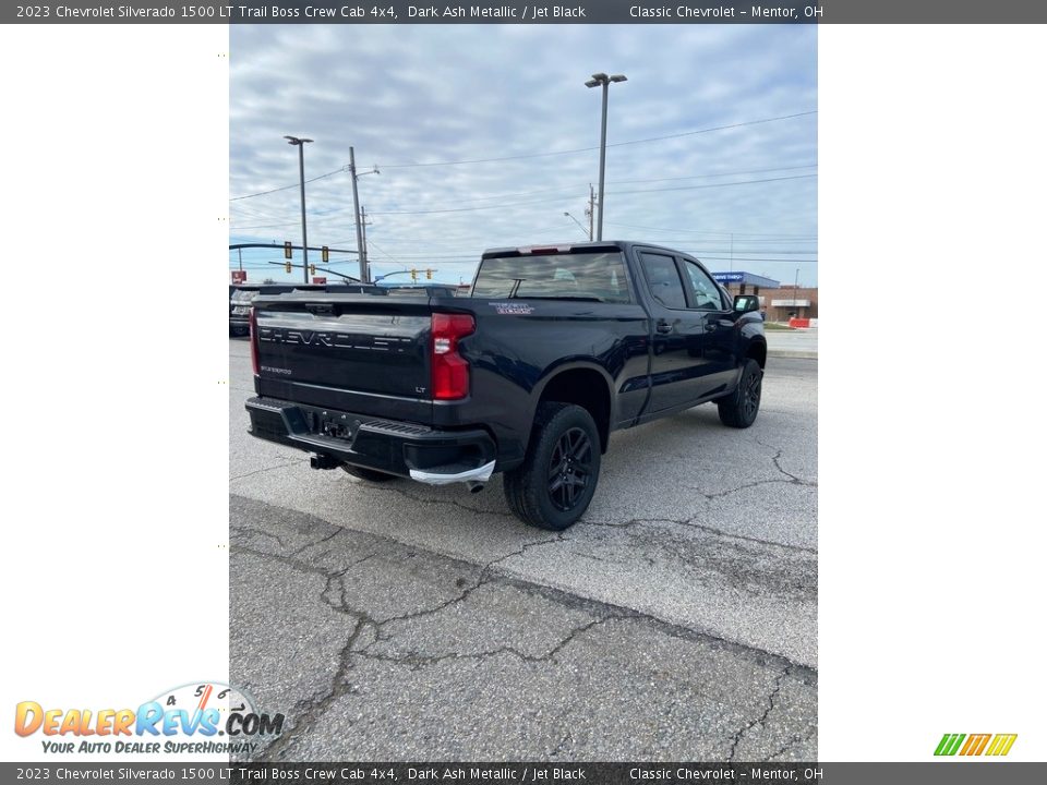 2023 Chevrolet Silverado 1500 LT Trail Boss Crew Cab 4x4 Dark Ash Metallic / Jet Black Photo #6