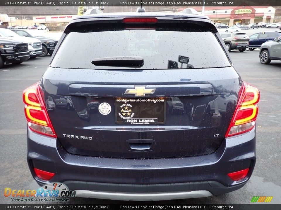 2019 Chevrolet Trax LT AWD Pacific Blue Metallic / Jet Black Photo #4