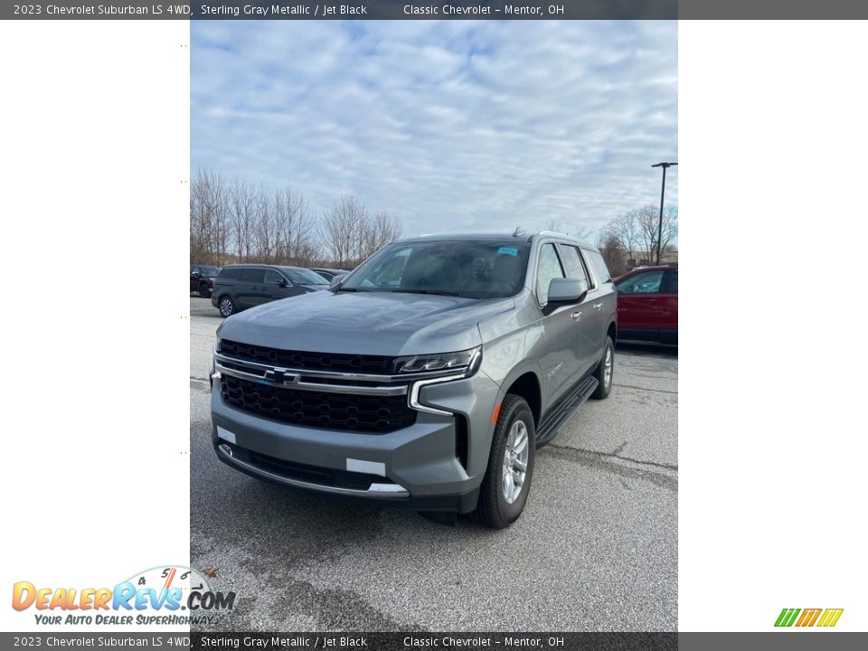 2023 Chevrolet Suburban LS 4WD Sterling Gray Metallic / Jet Black Photo #2