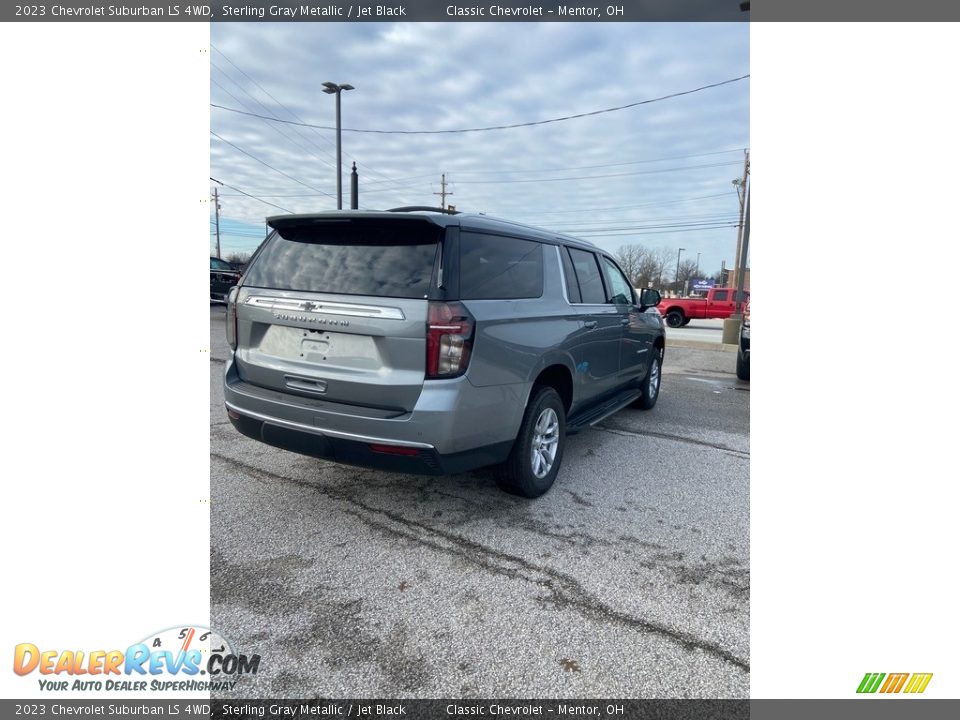 2023 Chevrolet Suburban LS 4WD Sterling Gray Metallic / Jet Black Photo #6