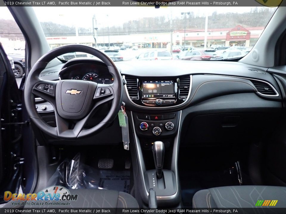 2019 Chevrolet Trax LT AWD Pacific Blue Metallic / Jet Black Photo #13