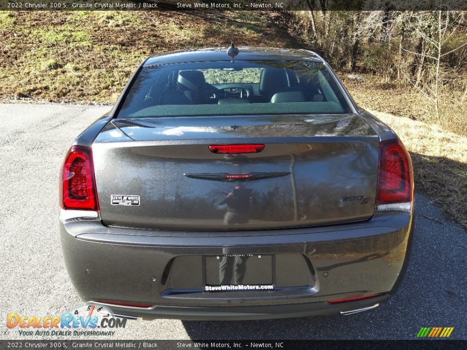 2022 Chrysler 300 S Granite Crystal Metallic / Black Photo #7