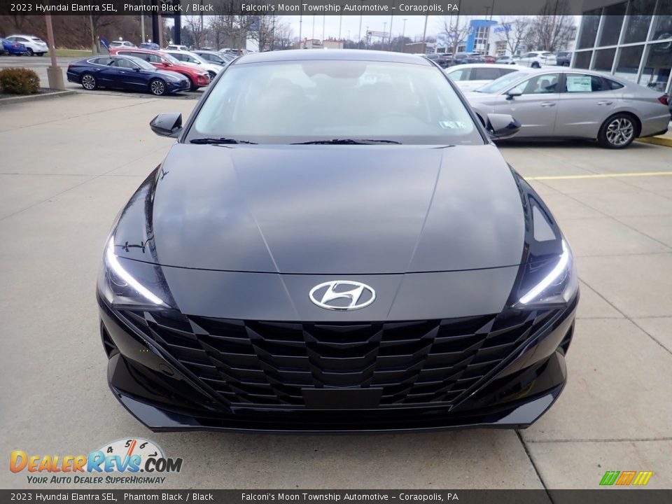 2023 Hyundai Elantra SEL Phantom Black / Black Photo #8