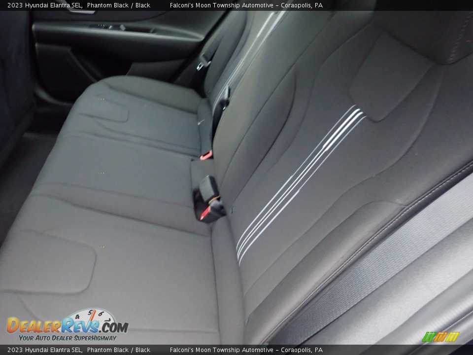 2023 Hyundai Elantra SEL Phantom Black / Black Photo #12