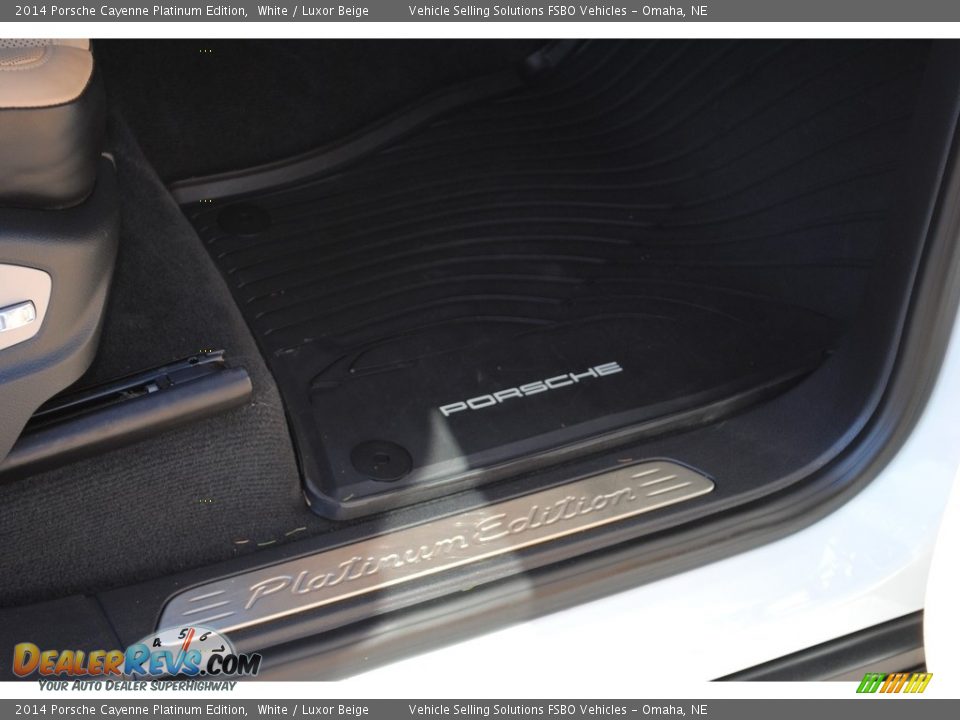 2014 Porsche Cayenne Platinum Edition White / Luxor Beige Photo #15