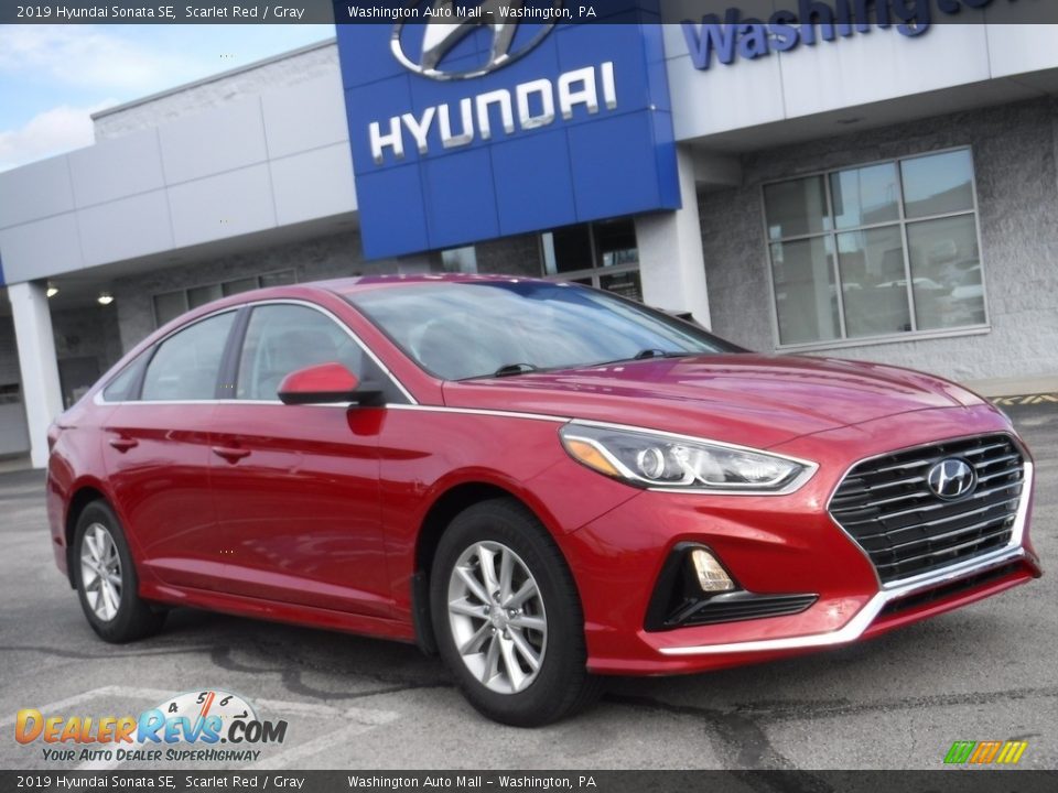 2019 Hyundai Sonata SE Scarlet Red / Gray Photo #1