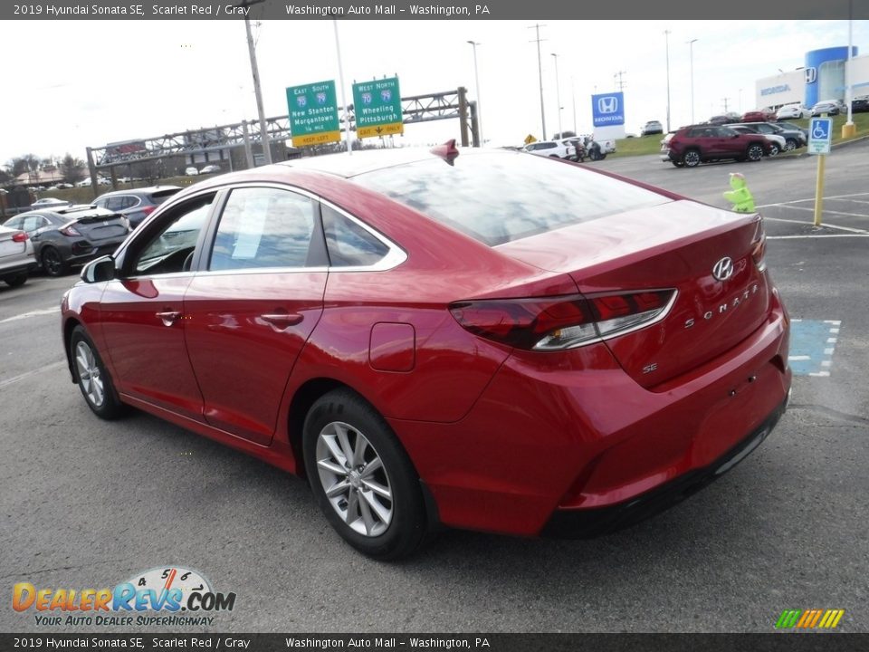 2019 Hyundai Sonata SE Scarlet Red / Gray Photo #7