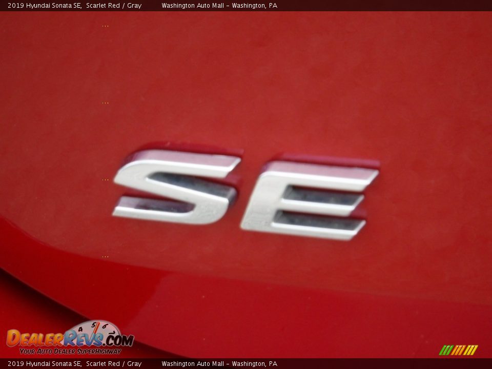 2019 Hyundai Sonata SE Scarlet Red / Gray Photo #8