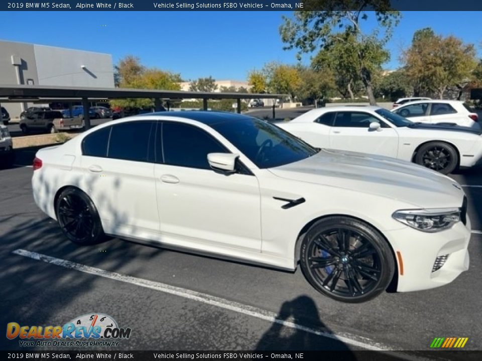 2019 BMW M5 Sedan Alpine White / Black Photo #1