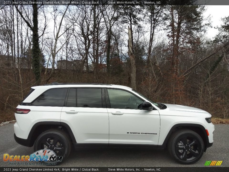 2023 Jeep Grand Cherokee Limited 4x4 Bright White / Global Black Photo #5