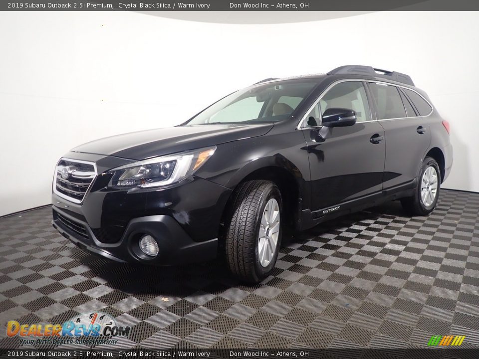 2019 Subaru Outback 2.5i Premium Crystal Black Silica / Warm Ivory Photo #7