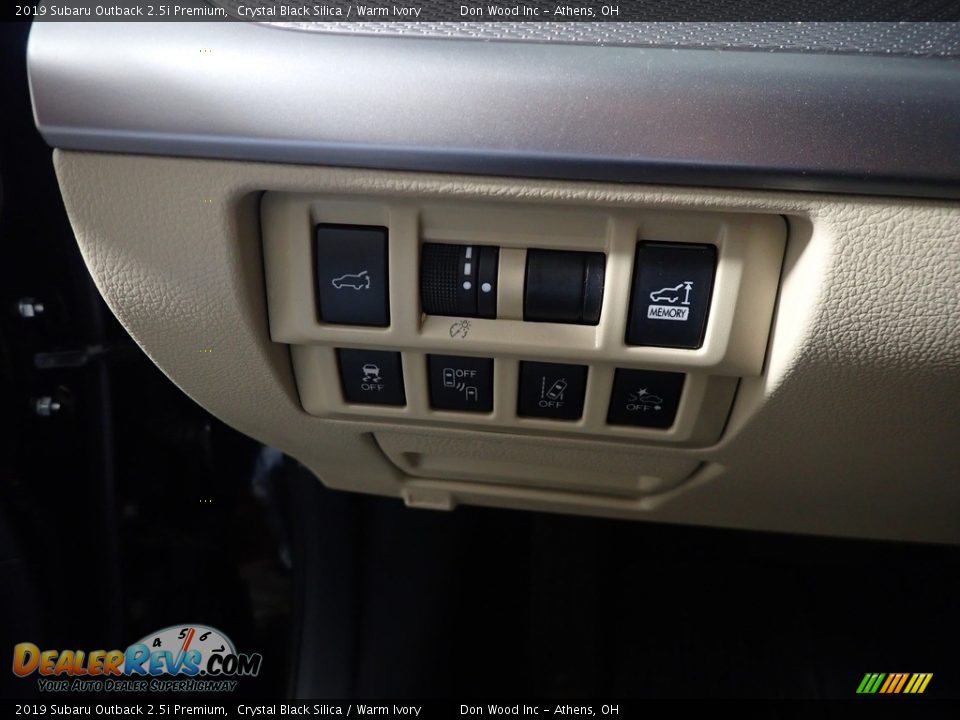 2019 Subaru Outback 2.5i Premium Crystal Black Silica / Warm Ivory Photo #28