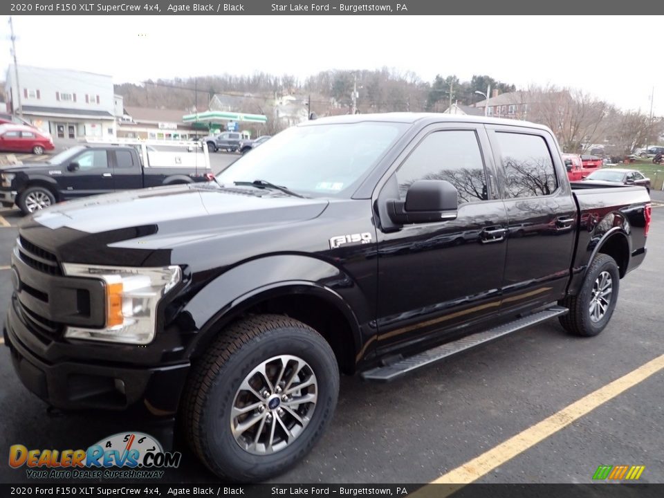 Front 3/4 View of 2020 Ford F150 XLT SuperCrew 4x4 Photo #1