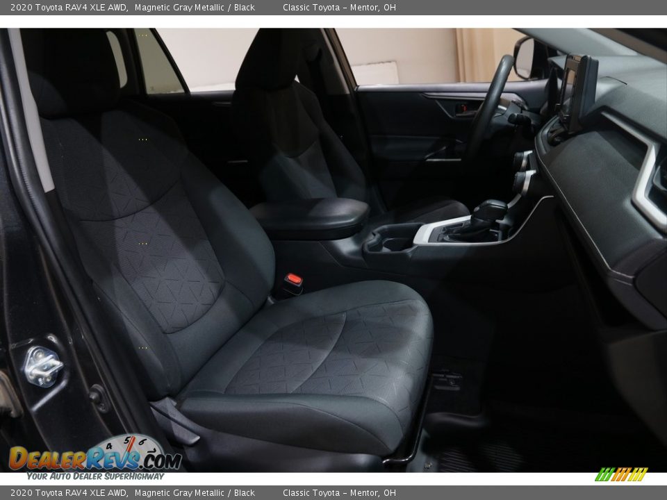 2020 Toyota RAV4 XLE AWD Magnetic Gray Metallic / Black Photo #14