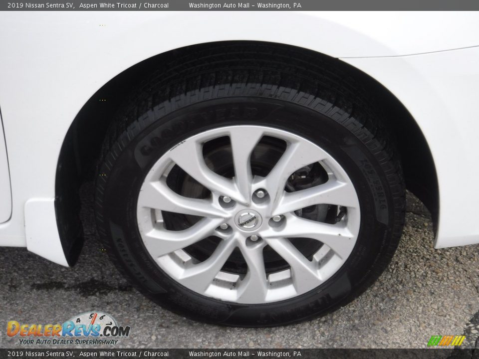 2019 Nissan Sentra SV Aspen White Tricoat / Charcoal Photo #3