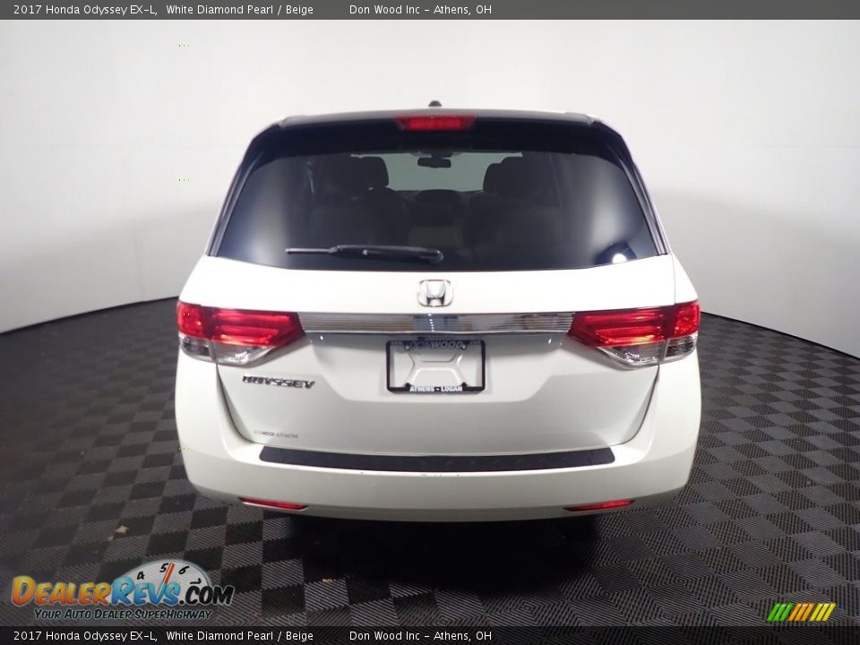 2017 Honda Odyssey EX-L White Diamond Pearl / Beige Photo #12