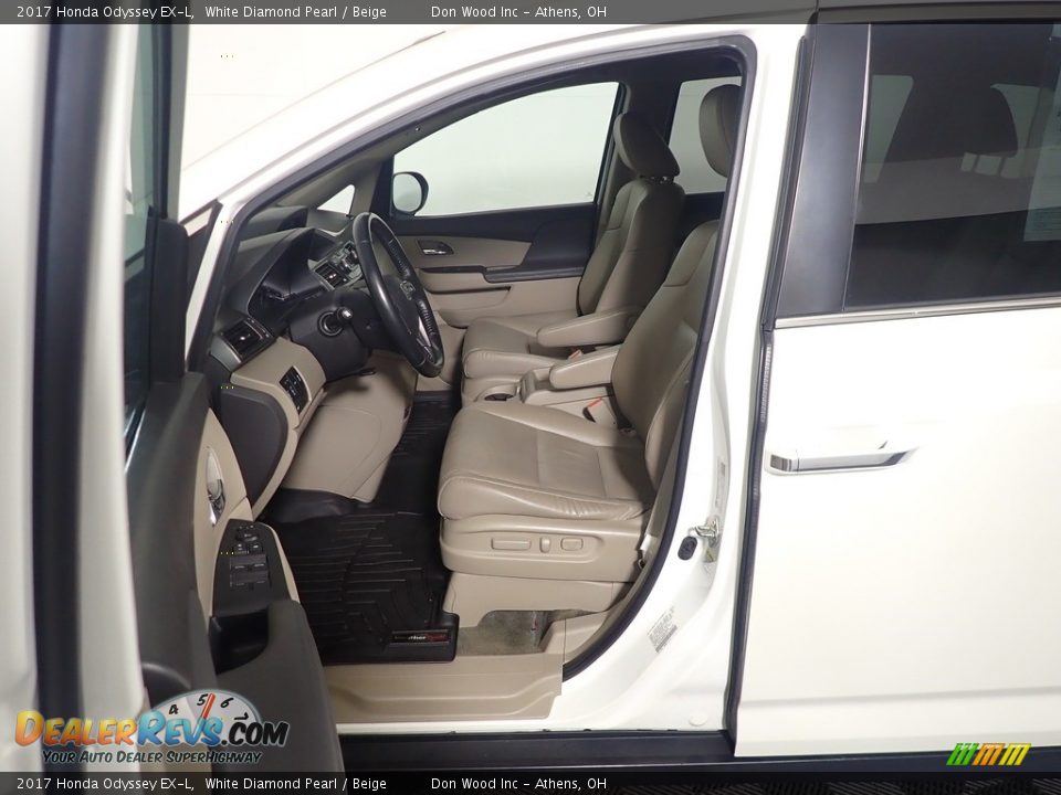 2017 Honda Odyssey EX-L White Diamond Pearl / Beige Photo #20