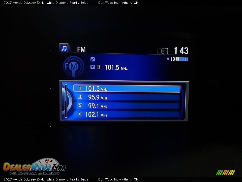 2017 Honda Odyssey EX-L White Diamond Pearl / Beige Photo #24