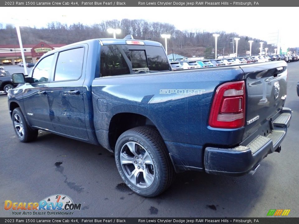 2023 Ram 1500 Laramie Crew Cab 4x4 Patriot Blue Pearl / Black Photo #3